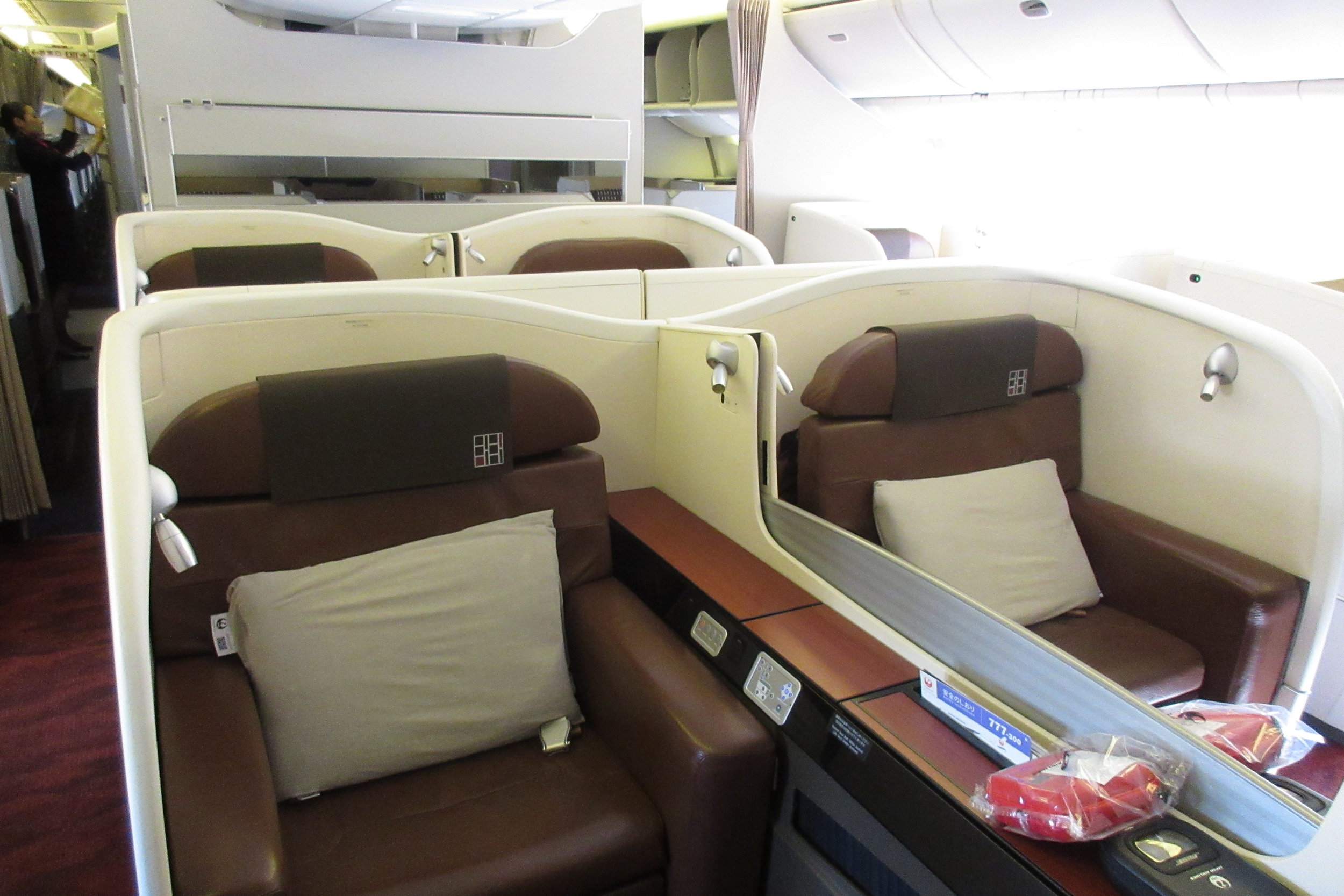 Japan Airlines First Class 3