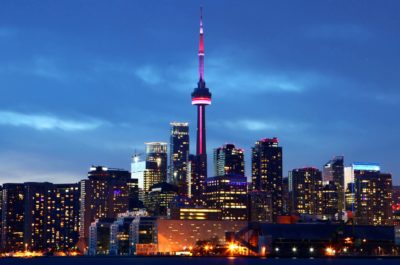 4k ultrahd day to night timelapse toronto skyline smqf5kkl  F0012