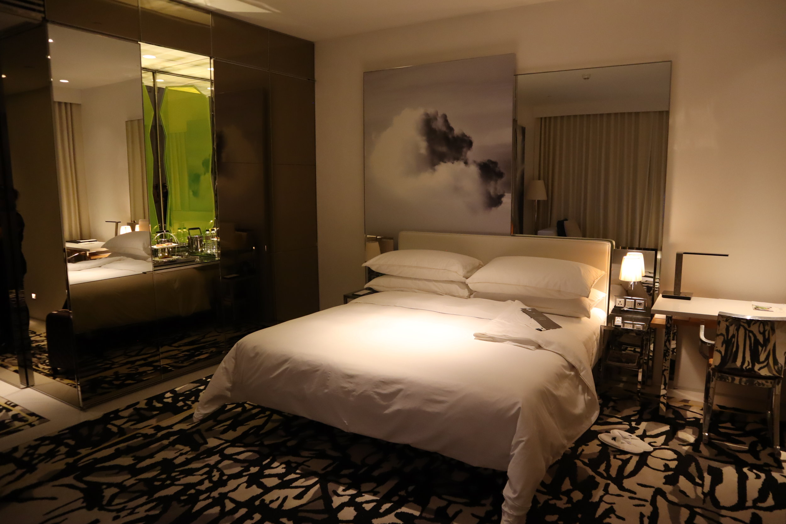 JW Marriott Singapore South Beach 7