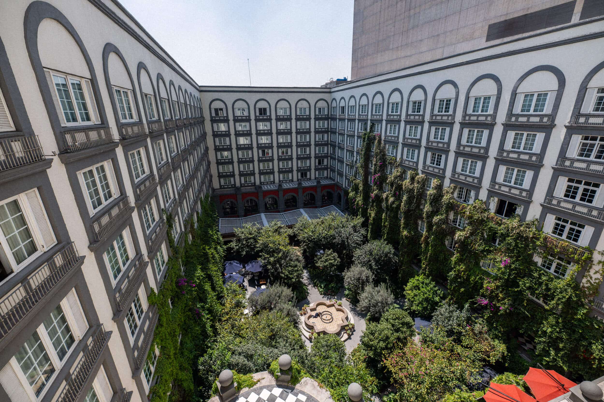 four seasons mexico city exterior