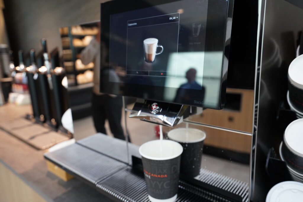 Air Canada Cafe YVR 52