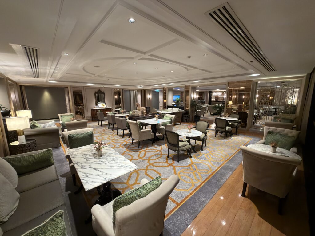 The Athenee Hotel Bangkok – Royal Club Lounge