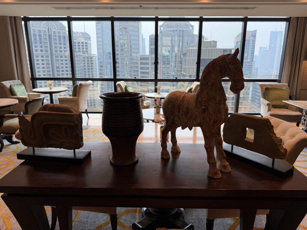 The Athenee Hotel Bangkok – Royal Club Lounge Seating 4